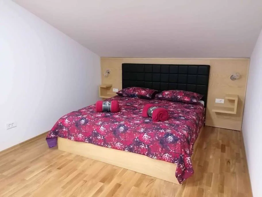 Comfortable Apartment — Prostrani dnevni boravak s pogledom